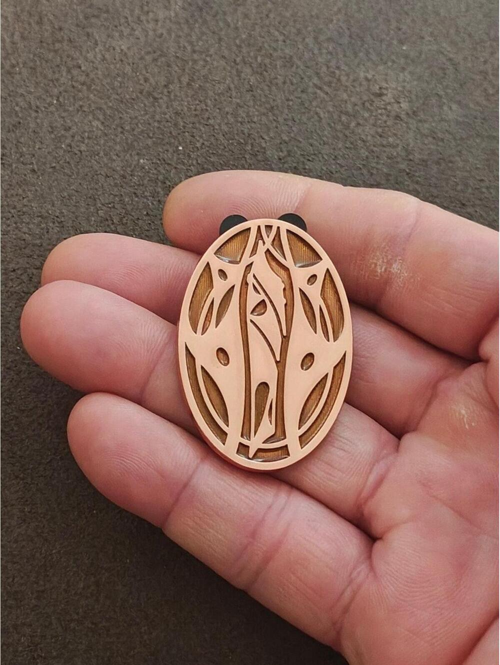 2019 Star Wars Galaxy's Edge Savi's Lightsaber Workshop Elemental Nature Pin - Picture 5 of 9